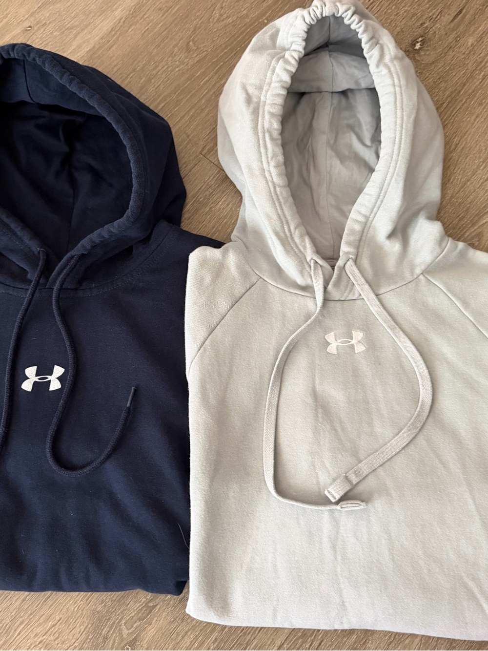 (2) Under Armour Unisex Hoodies - Navy & Light Gray
Sz M
No flaws
$20 for both